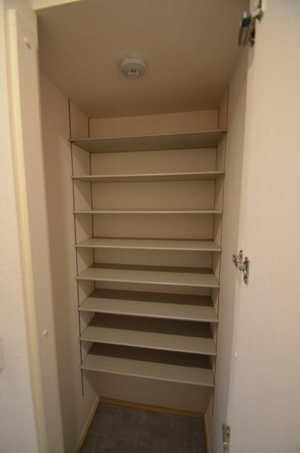 ボナール　一の鳥居の物件内観写真