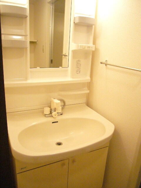 ラトゥール戸田の物件内観写真