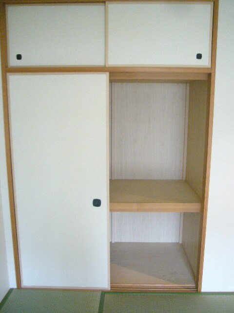 ラトゥール戸田の物件内観写真