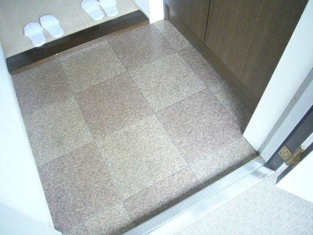 ラトゥール戸田の物件内観写真