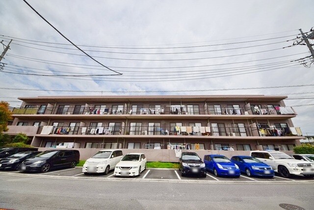 ラトゥール戸田の物件内観写真