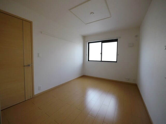 エミナンス南町の物件内観写真