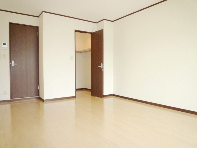 アンプルールフェールＴｈｅＥａｒｔｈの物件内観写真