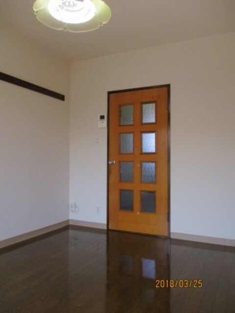 フレールの物件内観写真