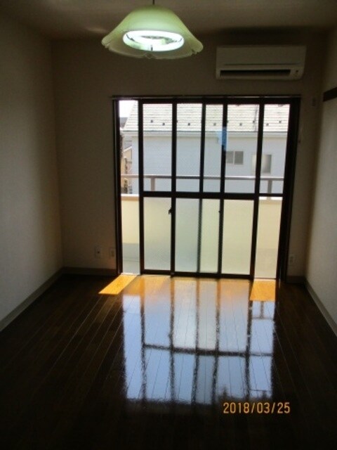 フレールの物件内観写真