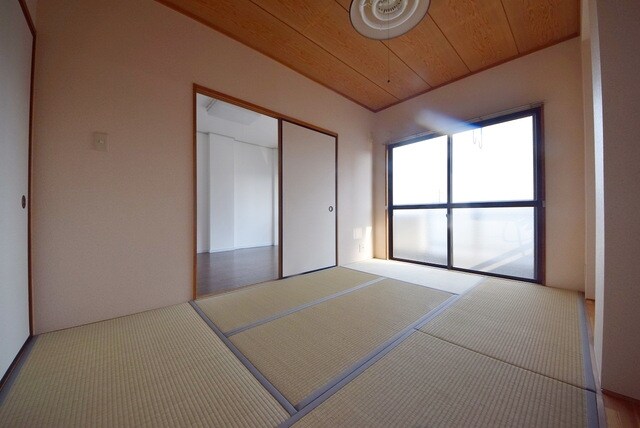 スカイヴィレッヂ1の物件内観写真