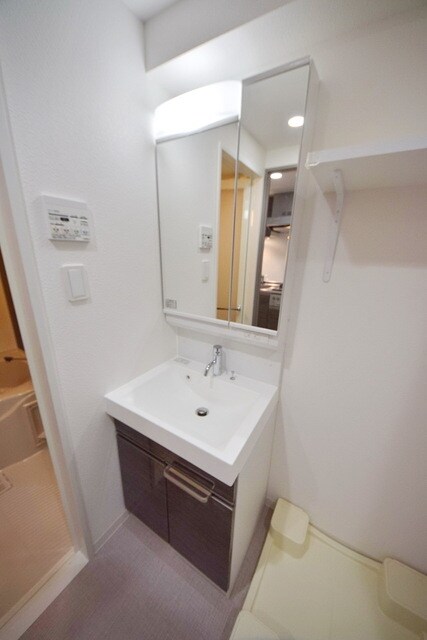 アンベリール西川口の物件内観写真