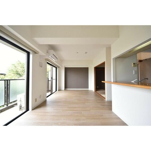 七里ガーデンの物件内観写真