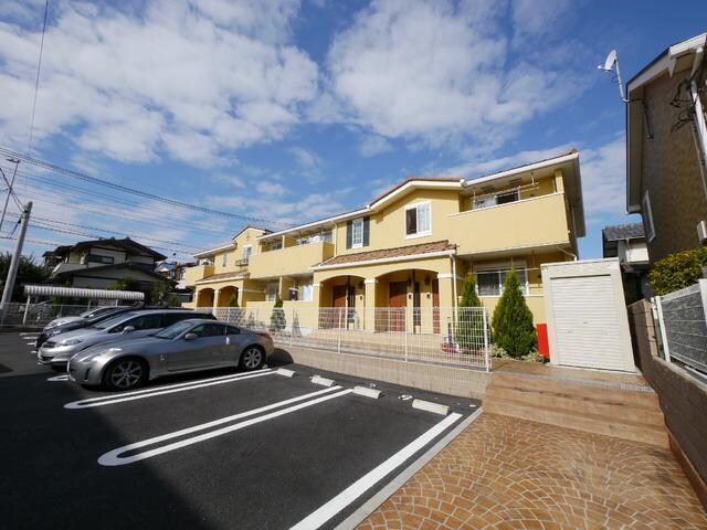 ローズパーク　壱番館の物件外観写真