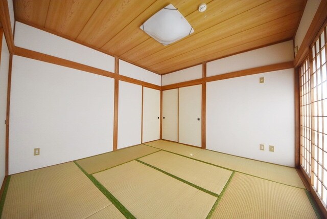 エンブレム上尾の物件内観写真