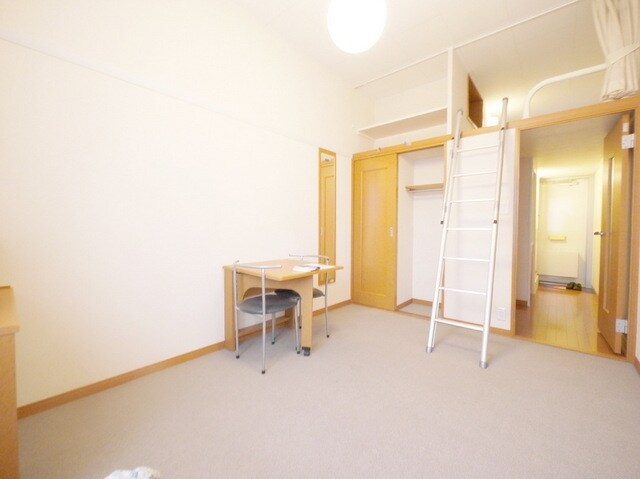 レオパレスウエストゴールドの物件内観写真