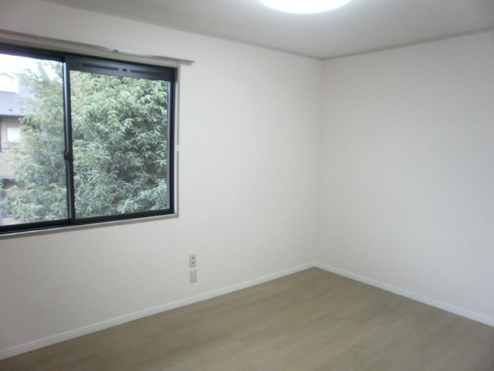 ラ・フランセ参番館の物件内観写真