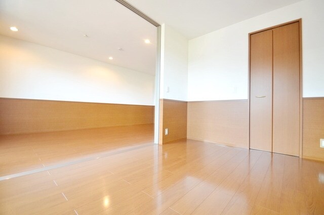 グランシャリオＤの物件内観写真