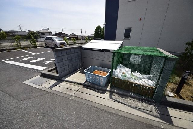 レオネクストエムフラッツ新里の物件内観写真