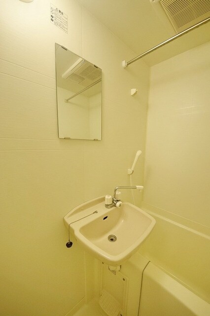 レオパレスｈａｐｐｉｎｅｓｓの物件内観写真