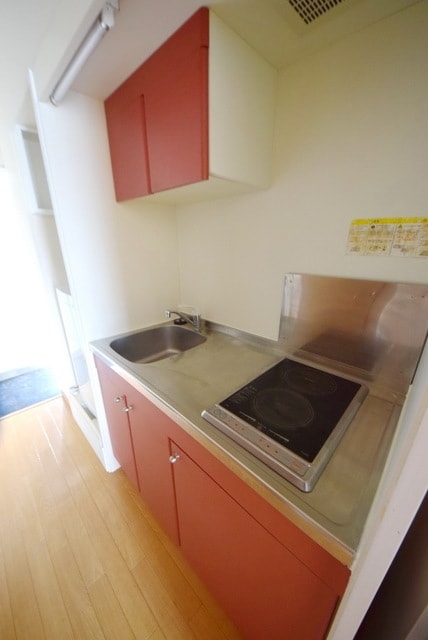 レオパレスリバーサイド天神の物件内観写真