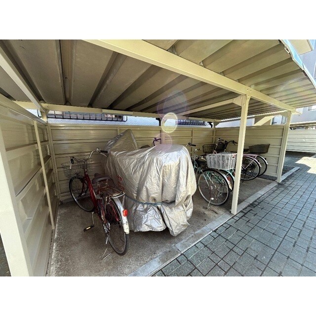 ジュネシオン・サカエの物件内観写真