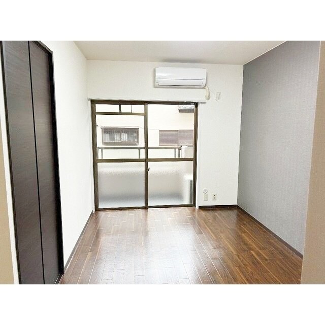 ジュネシオン・サカエの物件内観写真