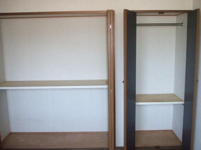 ロイヤルメゾン４の物件内観写真