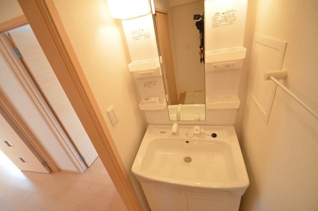 サニーレジデンスの物件内観写真