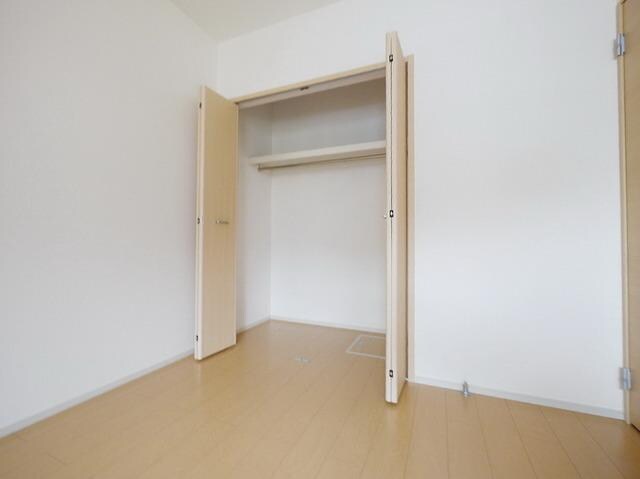 エミナンス南町の物件内観写真