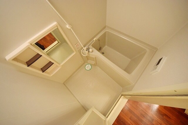 テラス英２の物件内観写真