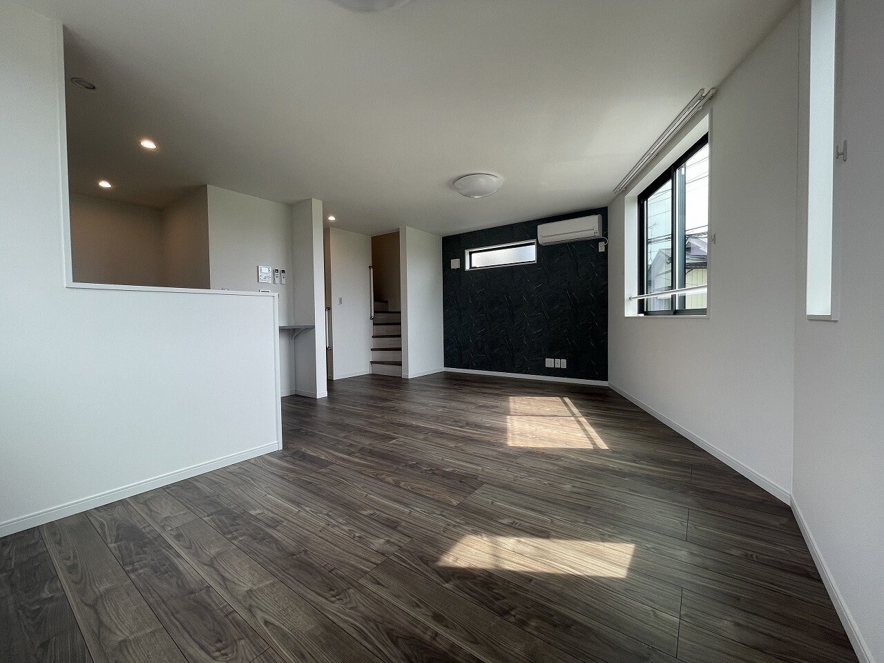 川口里Ａ棟の物件内観写真