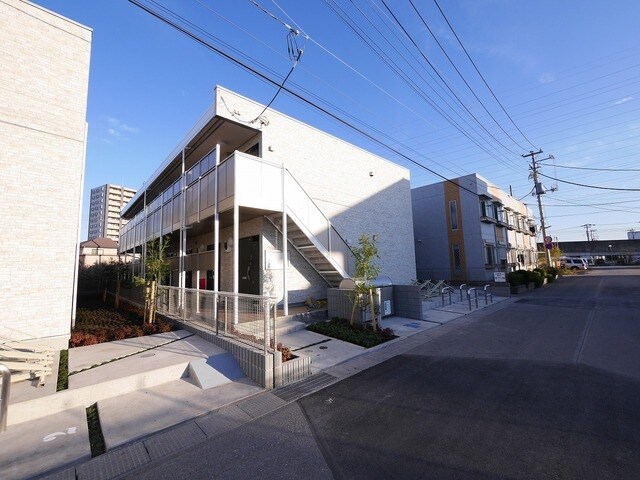 リブリ・Y&Sの物件外観写真