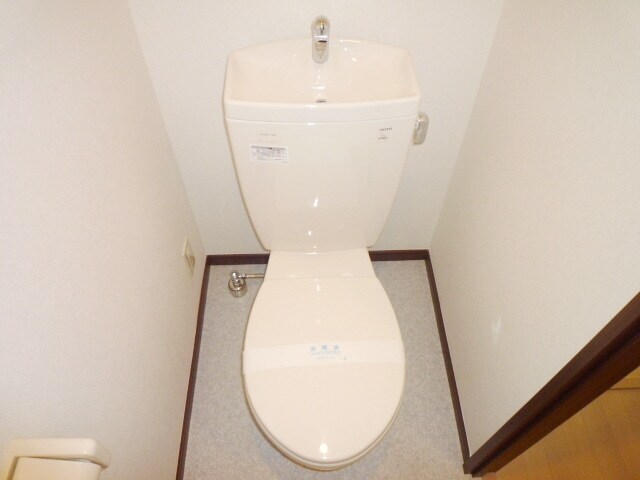 アンプルールフェールＴｈｅＥａｒｔｈの物件内観写真