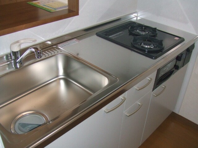 アンプルールフェールＹＡＨＡＧＩの物件内観写真