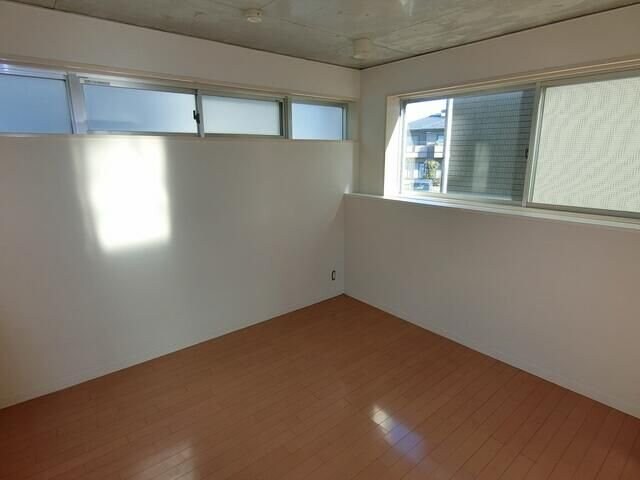 ＮＥＯ　ＦＬＡＴの物件内観写真