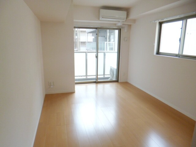 プリムヴェールの物件内観写真