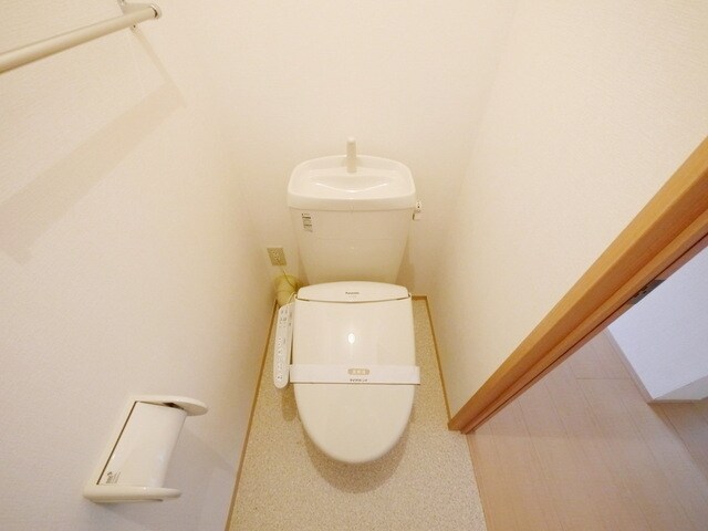 ウィステリアの物件内観写真