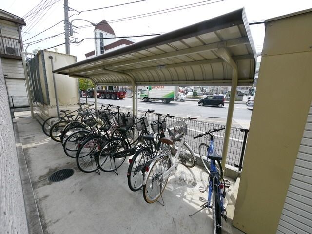 レオパレスプリムロウズの物件内観写真