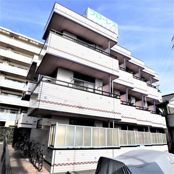 フローレス六番館９１３７２９の物件外観写真