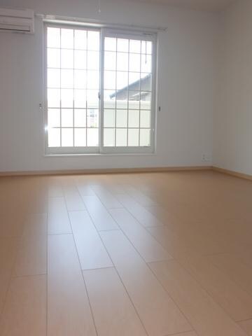 サニーレジデンスの物件内観写真