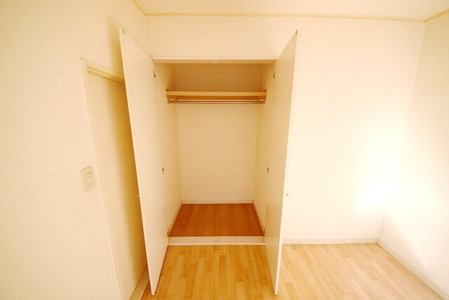 フローラルアイダの物件内観写真