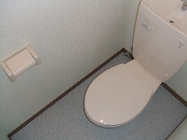 アンプルールフェールＹＡＨＡＧＩの物件内観写真