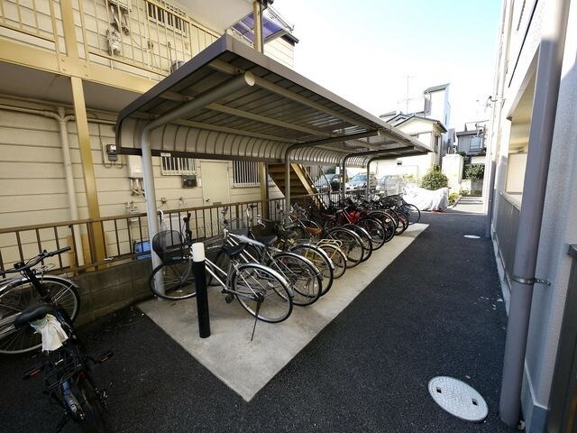 アンプルールフェールＹＡＨＡＧＩの物件内観写真