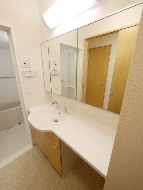 ヴィルクレール２の物件内観写真