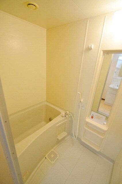 フローレスタ カーサの物件内観写真