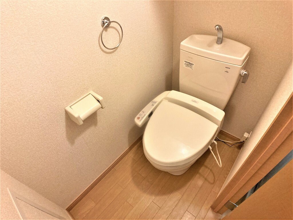 レオパレスエミールプラザの物件内観写真