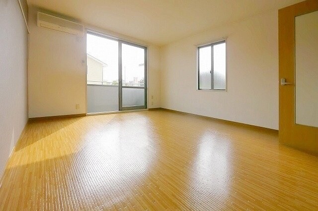 リバーサイドハイツＫＳの物件内観写真