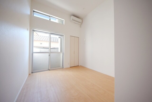 スプリングフォレスト参番館の物件内観写真