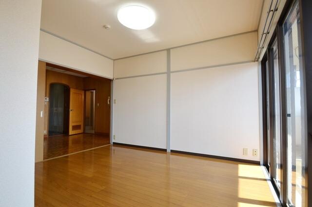 佐伯レジデンスの物件内観写真