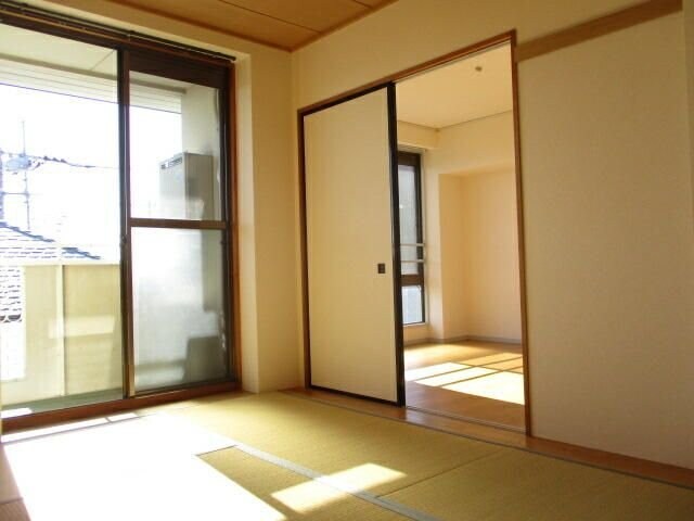 クリスタル岩槻の物件内観写真