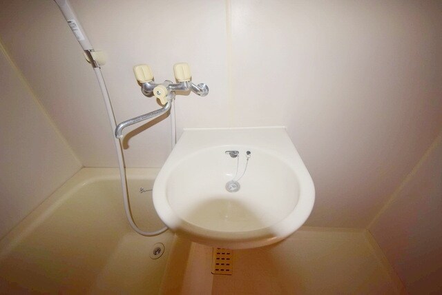 逆川ハイツの物件内観写真