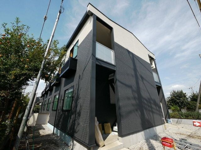 レオパレスラングシェーンの物件外観写真