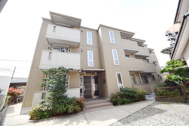 アペゼの物件外観写真