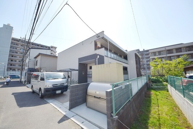 リブリ・すみれ草の物件外観写真